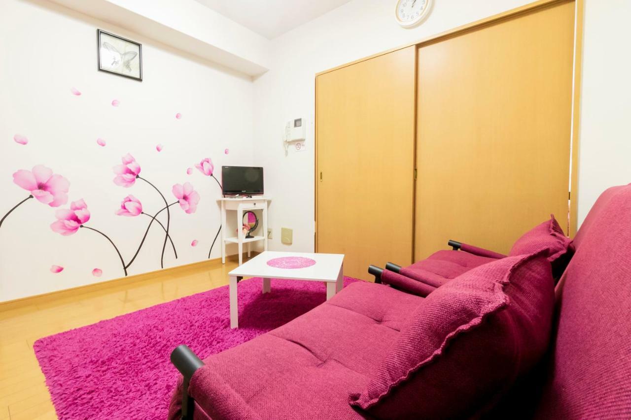 Shinsaibashi Elegant Apartment Осака Екстер'єр фото