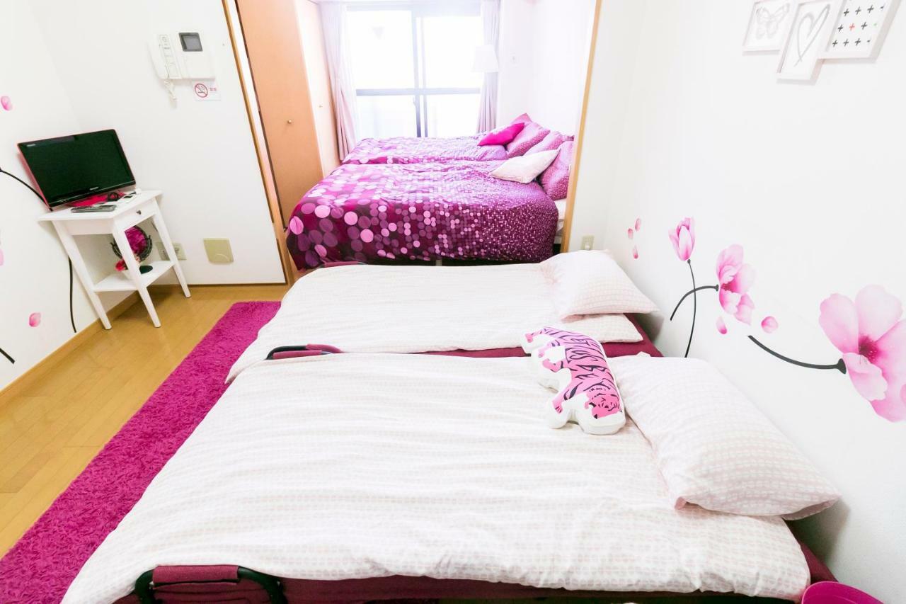 Shinsaibashi Elegant Apartment Осака Екстер'єр фото